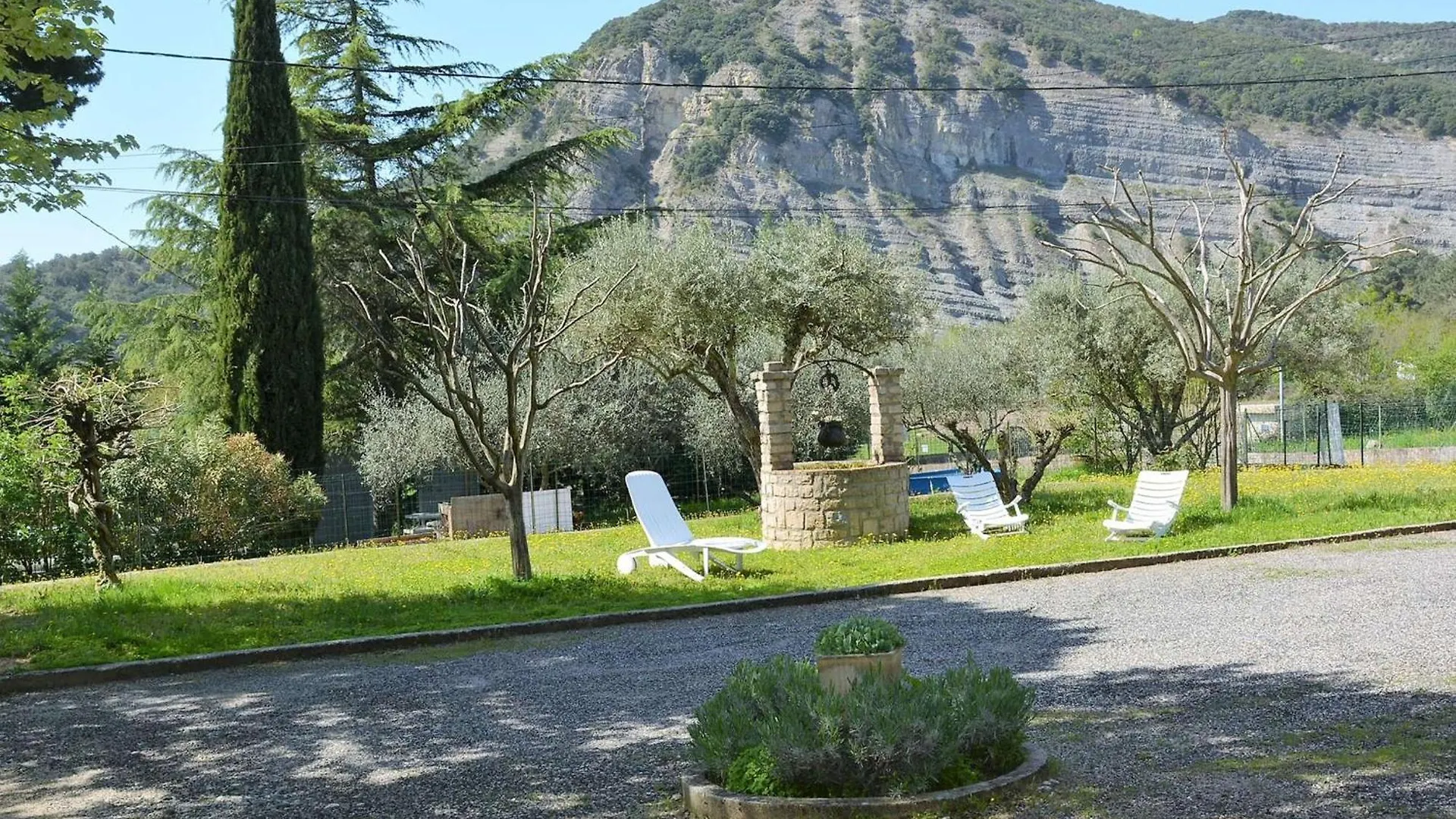 Holiday home Maison Climatisee 3 Chambres Avec Terrasse, Grand Terrain Et Acces Riviere, Proche Vallon Pont D'Arc - Fr-1-382-118 France